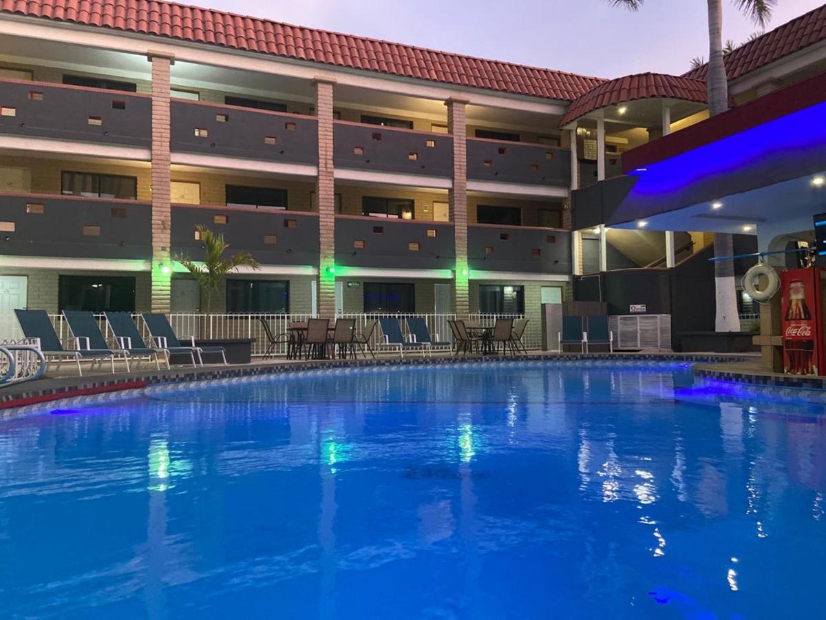 הרמוסיו Hotel La Finca מראה חיצוני תמונה